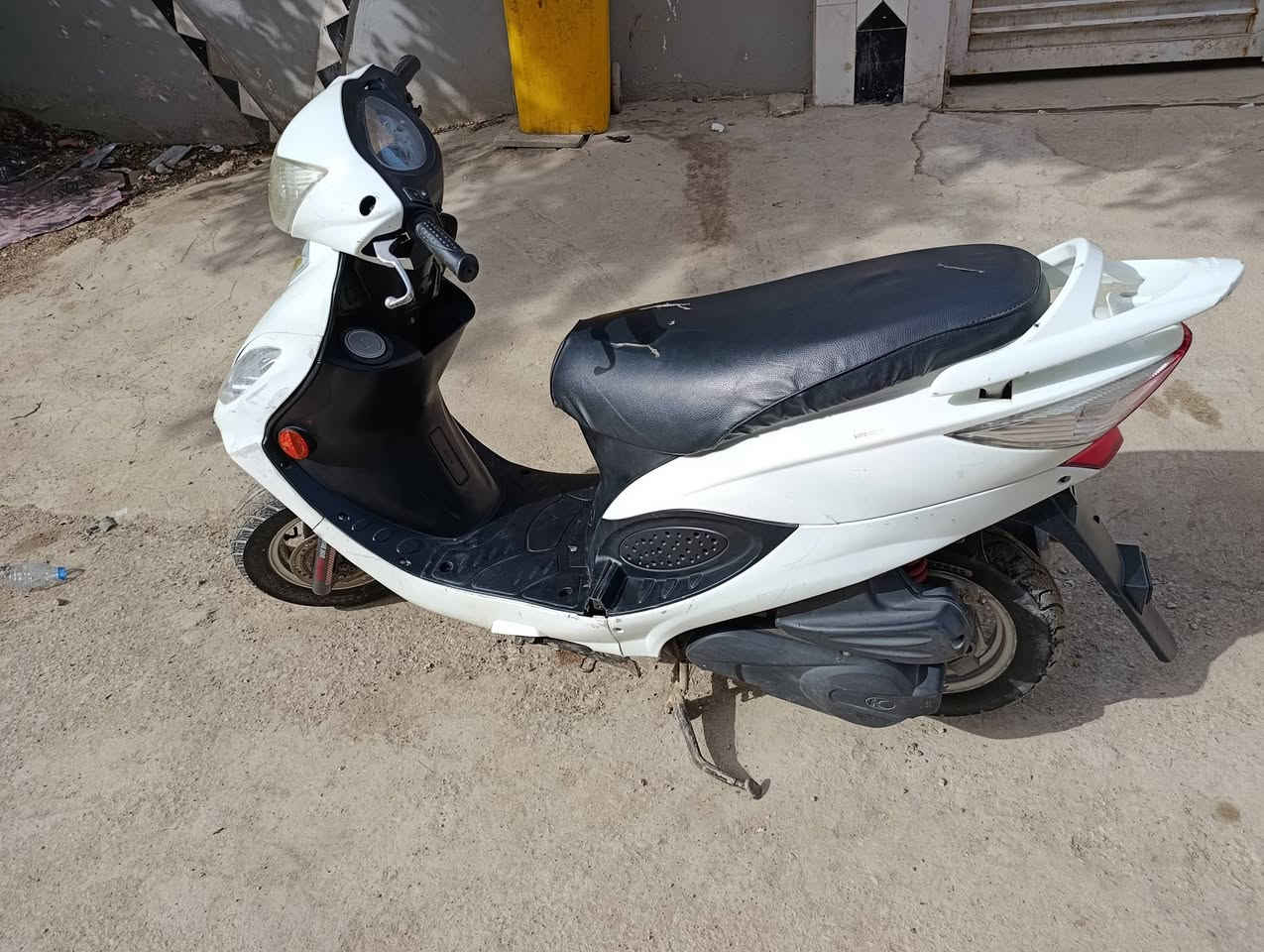 للبيع 💙
كامكو v2بوليس 
كهربائيات كله شغاله
مكينه تبخر  السعر 450. . ***********
مكاني الشطره.
