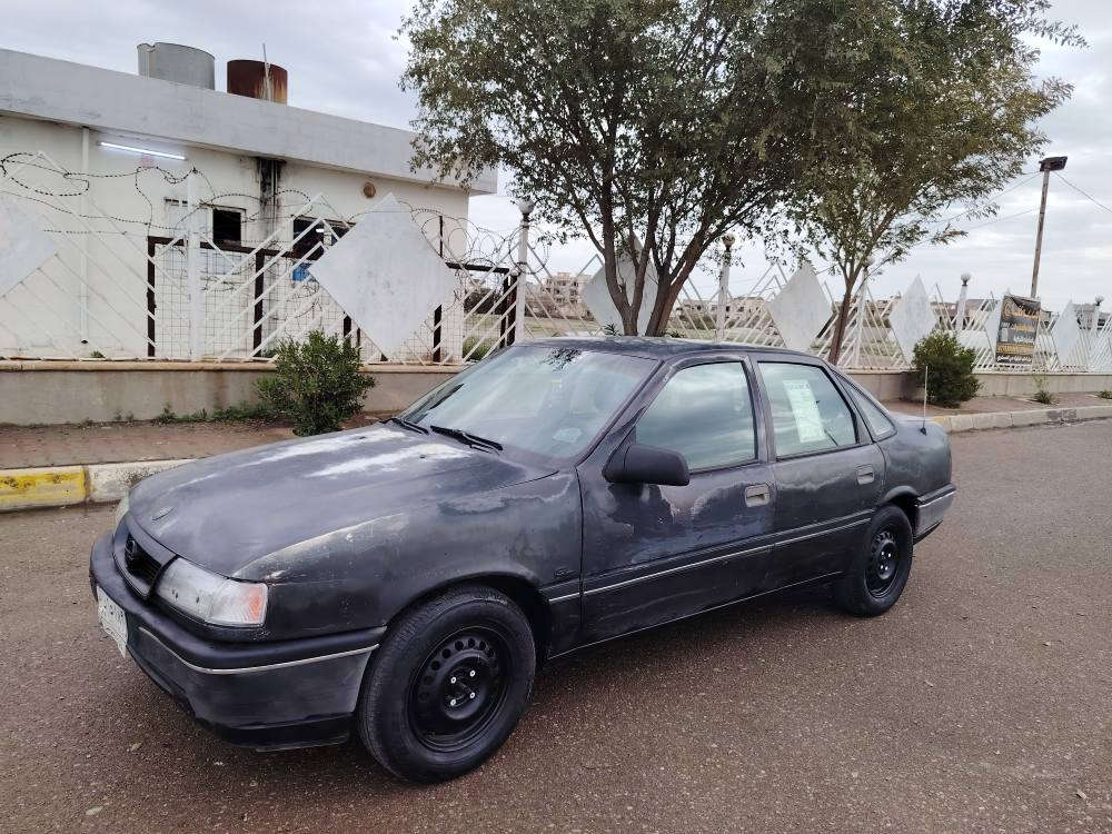 سياره اوبل فكترا موديل 91 حجم 18 سياره نظيفه كولشي مابي شرط بدون ضربه سنويه مشروع وطني لل 2029 بي دفتر بنزين كهربائية كلها شغال تخم صدر جديد سعر 31وبي مجال بسيط عنوان كركوك رقم هاتف *********** كركوك, العراق
