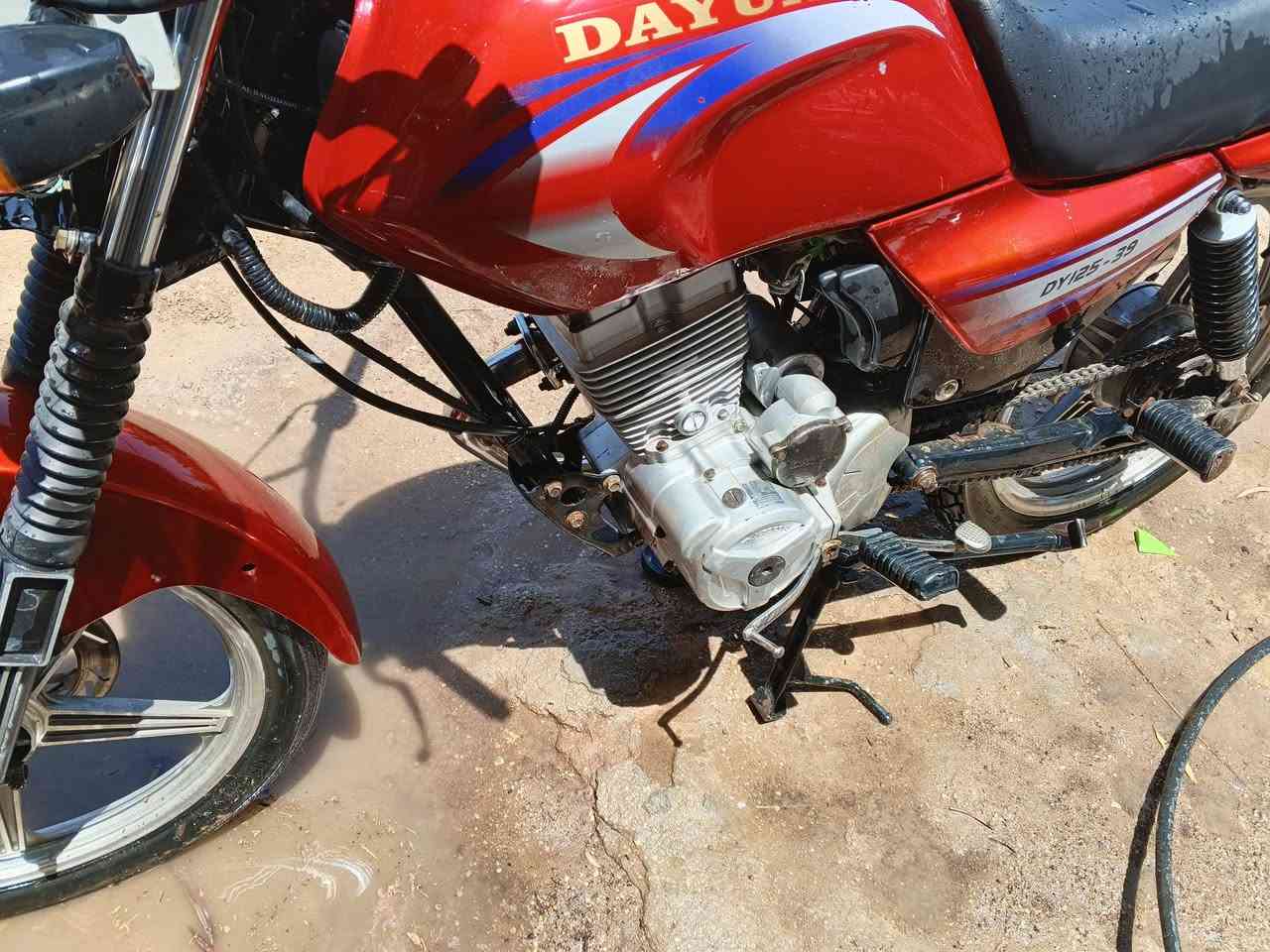 البيع وراق اصولي موديل 19 وراق كامله دراجه كلشي شغال بيهة
السعر 850وبيهة مجال الطيبين

***********

***********
