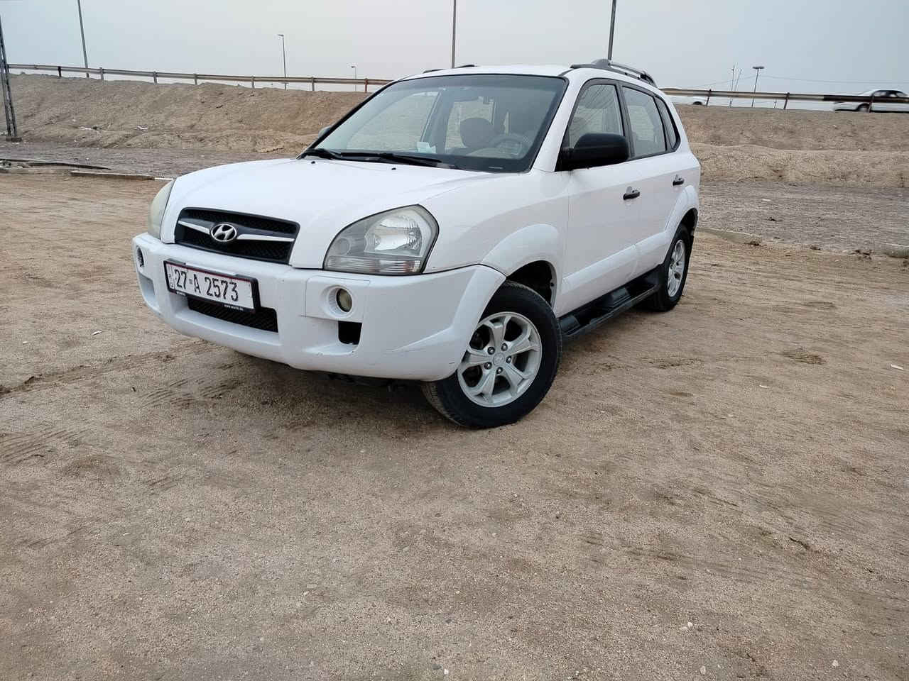 هونداي توسان خليجي مكفوله
مديل 2009
مكينه 2700
شاشه 
تخم تاير 
تبريد
رقم جديد
سياره بسمي وجاهزه *********** بصره القرنه
