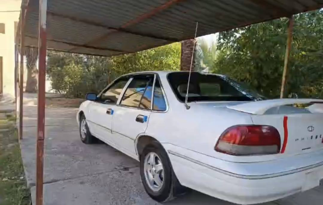 برنس فراشه 1996
رقم بغداد 
محرك 2000 مفتوح
كير اوتوماتيك 
صدر خلفي امامي تخمم تاير جديد غرفه بطاين كلش حلوه السعر 42 بيها مجال 
***********
