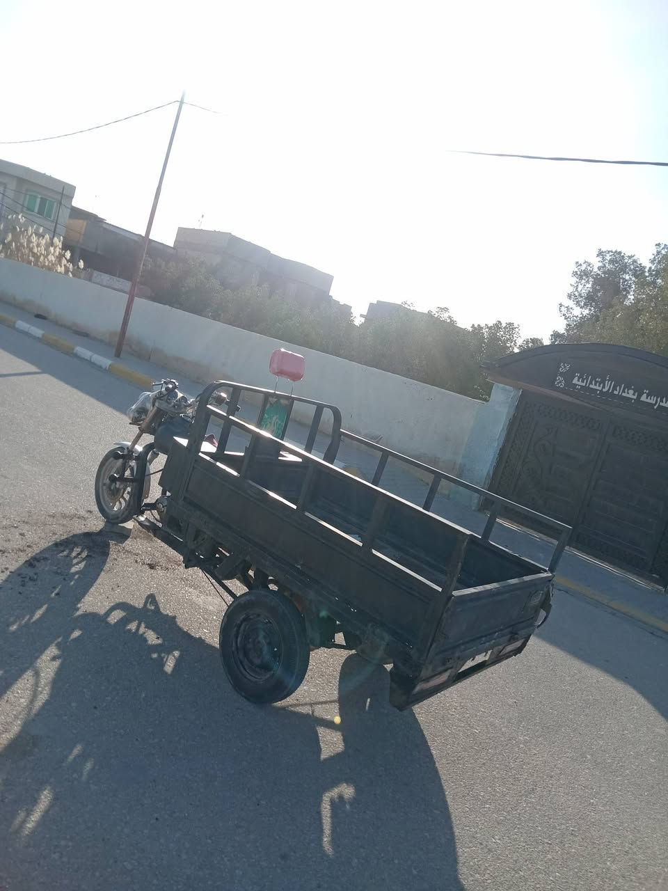 سلام عليكم ستوته للبيع رقم ابيض مديل 11 رقمه نجف
شاصي نضيف مكينه ناعمه نضيفه السعر 650 كهربايات شغاله المكان رميثه الرقم الموبايل ***********
