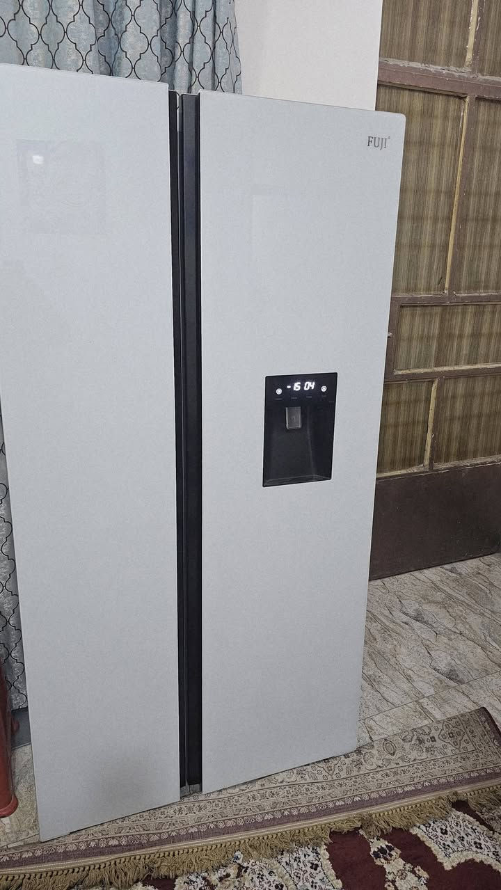 ثلاجه ٣٠ قدم نوع نوجي للبيع جها ثلاجه وجها مجمده ٣٥٠ الف بيها مجال دوره طعمه ***********
