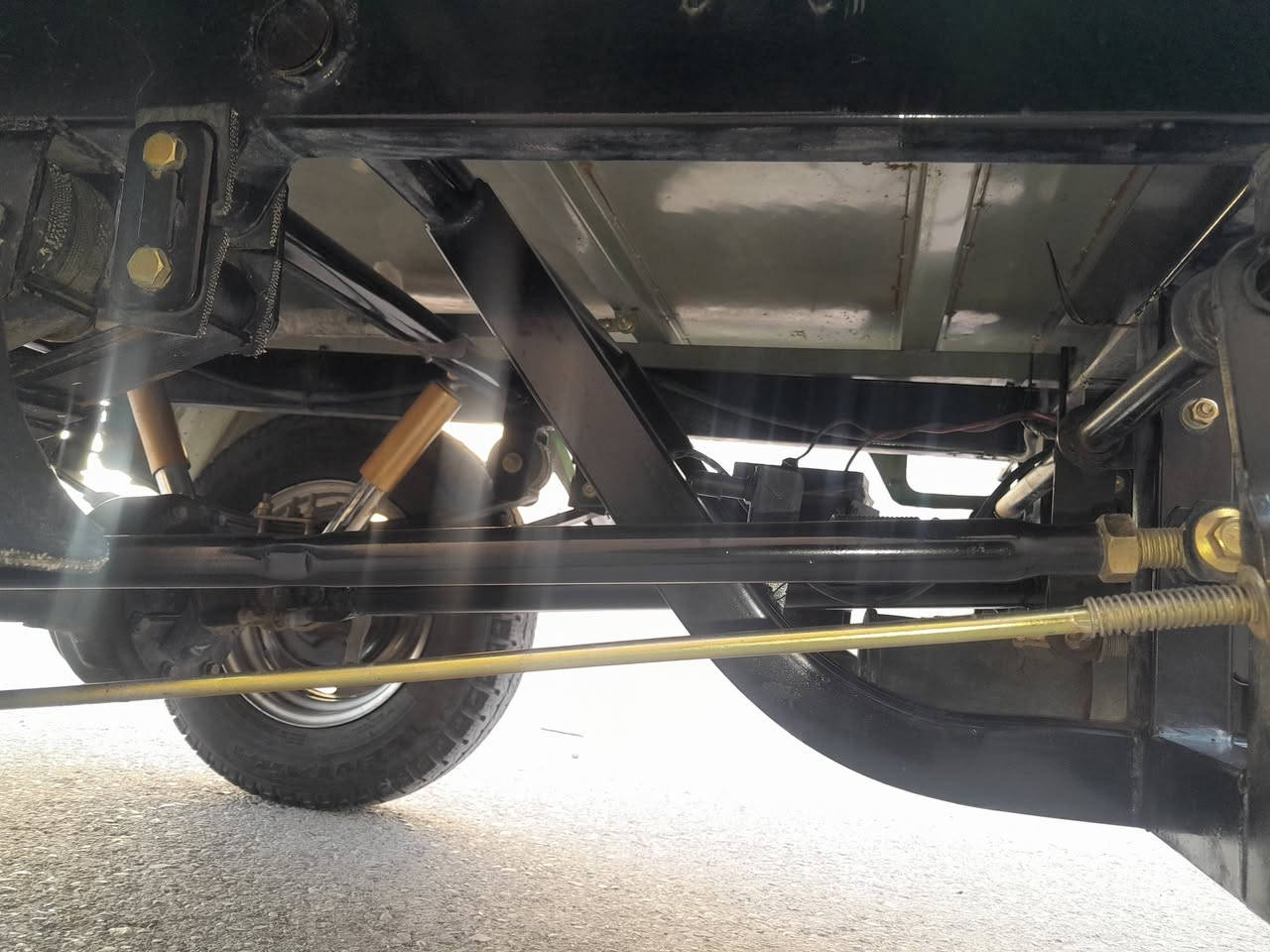 سلام عليكم شباب مديل 23كفاله عامه ستوته مال بلال كمرك كمرك رقم صاحبهه ***********سعرهه قفل قفل2550ستوته عل سحك بعدهه
