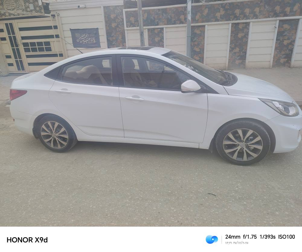 اكسنت مديل2015  ماعده بارد خفيف بارد
خليجي 
فتحه اشاير بل مري تحكم ستيرن سياره جاهزه من كلشي تواصل *********** ناصرية, ذي قار
