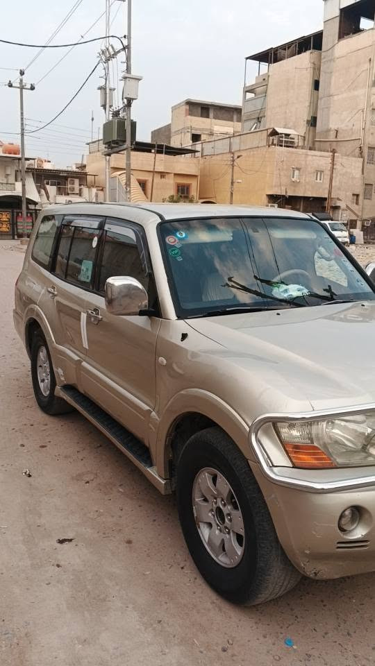 السلام عليكم باجيرو موديل ٢٠٠٦بسمي رقم ذيقار الجديد تخم تاير باتري حداده كهربائيات تبريد جاهزه السياره بيع او مراوس حسب القناعه السعر ٩٨للاستفسار الاتصال على الرقم*********** ابو يوسف للعلم السياره في البصره مناوي لجم البصرة, العراق
