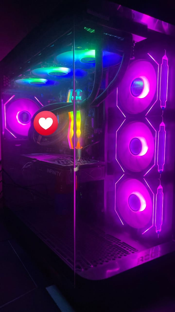 سلام عليكم شبابنا الطيبة
بيسي للبيع وهاي مواصفاتها 
RTX 5060TI 16GB INFINITY 3FAN
R7 7700 try
M.B b650m msi
Cpu cooler darkflash dv360 watercooler
Ram 32gb ddr5 6000MHZ tforce 
Psu 700w fsp hydro
Nvme m.2 nm6201tb 
The rock sx-420a black 
Monitor AOC 24G4E FHD 180HZ FAST IPS 0.5
قيم بما يرضي الله وبسعر السوك الحالي 
كل القطع كراتينها وياها وضمانهن موجود ممستخدمة ٣ اشهر مشتريها يوم ٢١-١٠-٢٠٢٥ عدا الشاشة مشتريها قبل هالوقت 
ابيع التجميعة هي والشاشة كاملة واليحب اكو عندي اكسسوارات كذلك للبيع 
KB REDDRAGON BEHEMOTH PRO 
MOUSE RAZER VIPER V3 HYPERSPEED 
كذلك هذني بعدهن بالضمان 
مكاني بغداد البلديات 
للتواصل والاستفسار ***********
