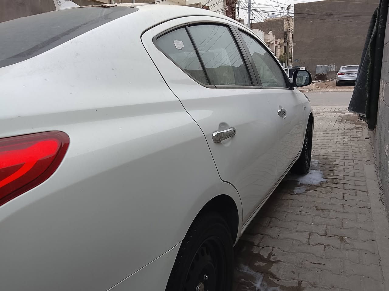 السلام عليكم نيسان سني موديل 24 ماشيه 6الف سيارة عله وضع شركه كله جديد مكفوله سيارة كلش جديدة السيارة بسمي تحويل ثاني يوم المكان بغداد الدورة السعر 133 /***********/غير متواجد على فيس
