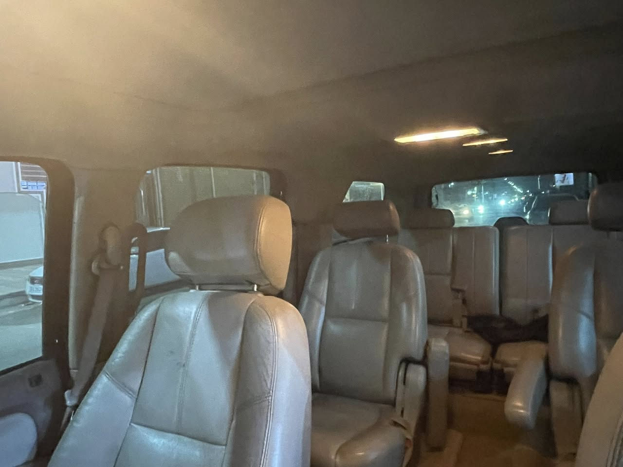 تاهو طويله موديل 2009
متؤمه طبق الأصل بيه بس تنقيص دهن قليل وشرط تراي البغداد مكفوله من الكصه السعر 80وبيه مجال

***********
