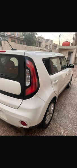 السلام عليكم..كيا صول وارد امريكي موديل 2018 ابيض محرك 2000 ماشية 73 جاهزة من كلشي صدر وتبريد وادامة كاملة بيها اربع قطع صبغ واللغد الايمن مصبوغ والسونار مرفق السعر 109للاستفسار الاتصال ***********
