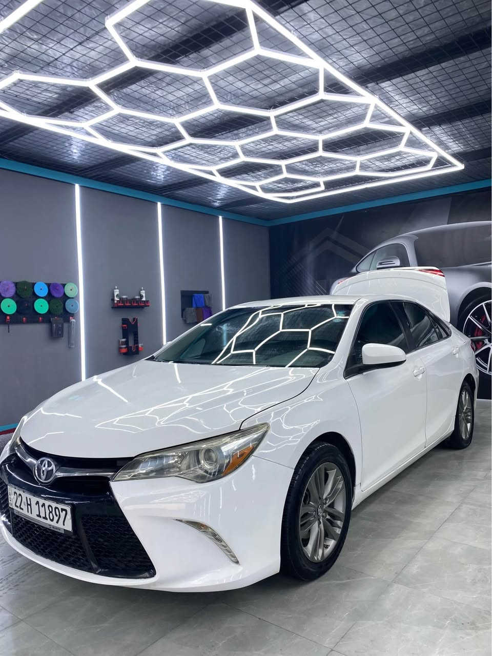 کامری مۆدێل 2016 مواسەفات SE سەیارەکە نمونەیە لە جوانی لە وێنەکان وا دیارە هەر بەو شێوەیە 
مواسەفاتی سەیارەکەش 
کوشن جڵدە و کوشن کارەبایە
تەحەکوماتی سەر سوکان و شاشە و 
لایتەکانی نزمەکەی عەدەسەیە 
تڕاکشن کۆنتڕۆڵ لیدەکەی بە دوگمەیە 
گێچی ئەلیکترۆنیە و زۆری تــریــش
بە نزبەت زەڕبەی سەیارەکەش ڕەسمی سۆنەرم داناوە بەس دەرگای سەکنی هەیە وە یەک دوو جێ ساردی بچوک بێ ئێرباگ بێ ژورێ 
Tb بە کلین داخڵ بووە كركوك, العراق


**إذا كنت صاحب هذا الإعلان وتريد حذفه لأي سبب، رجاءا أرسل رسالة إلى الدعم الفني**