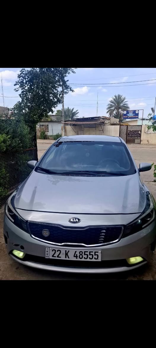 فورتي 17 رقم اربيل لون سلفر ماشيه 156 السونار موضح بلصوره مكان بغداد الكرخ ***********  السعر 105بيها مجال
