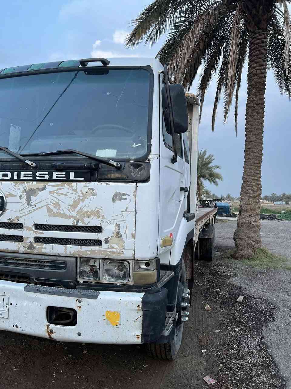 للبيع نيسان موديل 2002 رقم بغداد بسمي 4طن مكينه كير شواصي اكسن مكفولات مكاني بغداد سعر 140$ اي ستفسار ***********
