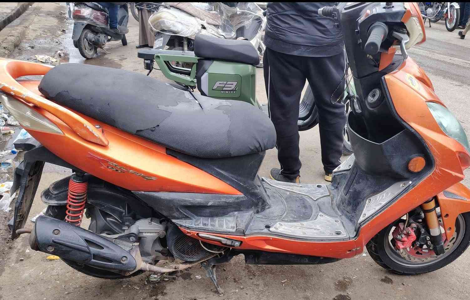 ماطور كامكو للبيع نوزل دراجة مابيها عيب شرط الفحص السعر 450 وبيها مجال لشراي مكاني كركوك حي العسكري *********** وتساب ***********
