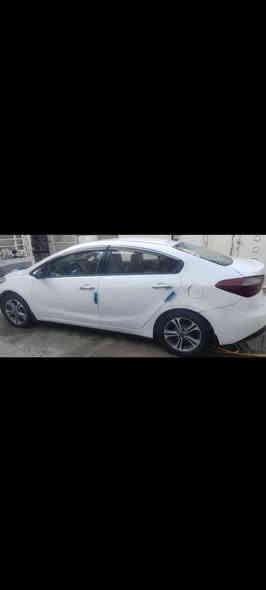 سيراتو موديل ١٤ خليجي رقم جديد بسمي سعر ٨٥ صبغ حزام بدون داخل بدون تبديل فول عده فتحه رقم *********** محرك وكير تبريد كفاله سياره جاهزه محرك ١٦٠٠ قفل ٨٥ بدون عمله
