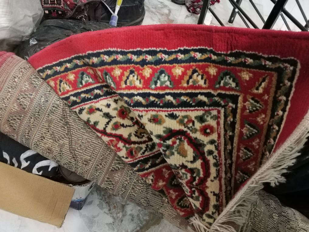 عندي 5 زوالي قديمات وثكال للبيع القياس كبار بس الشراي يدخل 
السعر 250 الف بغداد, العراق


**إذا كنت صاحب هذا الإعلان وتريد حذفه لأي سبب، رجاءا أرسل رسالة إلى الدعم الفني**