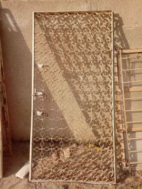 3 بيبان 1 شباك البيع سعر 65 قفل التواصل مراسله للصفحه او رقم 077553819...