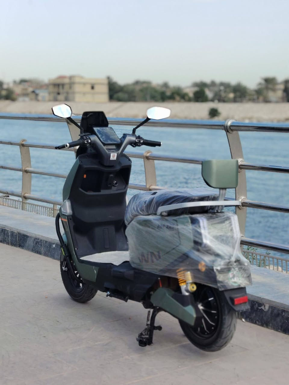 سلام عليكم دراجة شحن (الصاعــّقة) للبيع الدراجة نضيفة وما ماشية  مواصفات الدراجة 1- ترجع بك 2- اللايت زينون عالي ناصي 3- جنطة جبيره 4-بيها لايت سكن 5- الويل الامامي والخلفي فحمي 6- هورن 7-دبلات امامي خلفي فول 8- اربع اشاير يمين ويسار 9- نظام بارك 10-اربع نمر 11- السرعة 112    12-6بطاريات 13- شركة ونلي 14-mP3 بلوتوث 15- مانع تزحلق 16- نضام    
ABS 17- شاشة ايباد 
وبعد مواصفات بس ماريد المنشور يصير طويل
للتواصل ***********
