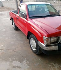 هايلوكس • ٢٠٠١ • رقم انبار