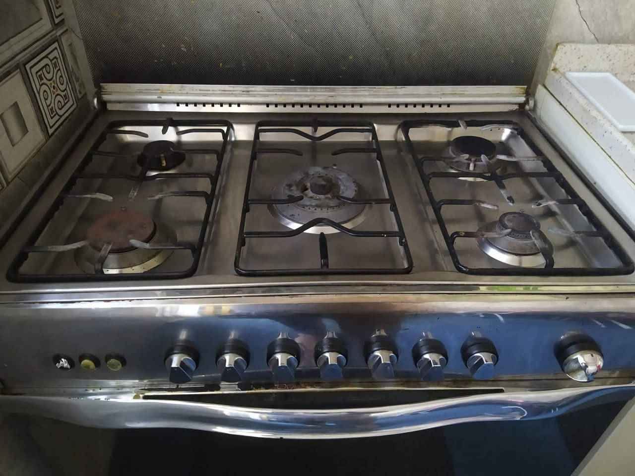 طباخ سعر ٢٥٠ السنك ١٨٥


**إذا كنت صاحب هذا الإعلان وتريد حذفه لأي سبب، رجاءا أرسل رسالة إلى الدعم الفني**