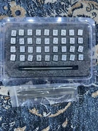 احرف طباعة • قلم • جديد