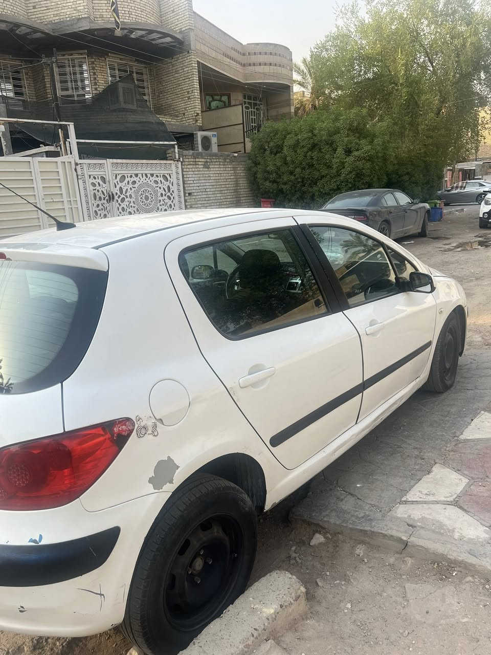 سلام عليكم بيجو فرنسي 307 موديل 2006 بيع او مرواس اي استفسار موجود خاص السعر 55 وبيها مجال


**إذا كنت صاحب هذا الإعلان وتريد حذفه لأي سبب، رجاءا أرسل رسالة إلى الدعم الفني**