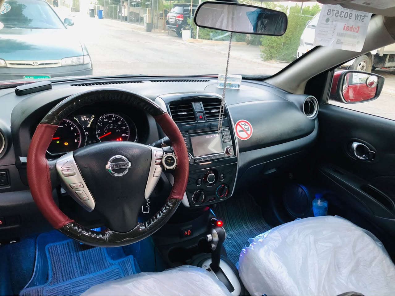 نیسان ڤێرسا 
مۆدێل 2018
مواسەفات Sv
شاشە بیلادی
کامێرا
 ٤ جام کارەبای
بلاجکیتۆر 
دەبڵ گێج
یەدە نیکل
تەحدیل سورحە 

٣ پارەچەی پێشی هەیە بێ ناوگرت
ئێرباگ سوکان سیستەم
ژمارەی خاوەنی 
0750 425 88 99 أربيل, العراق
