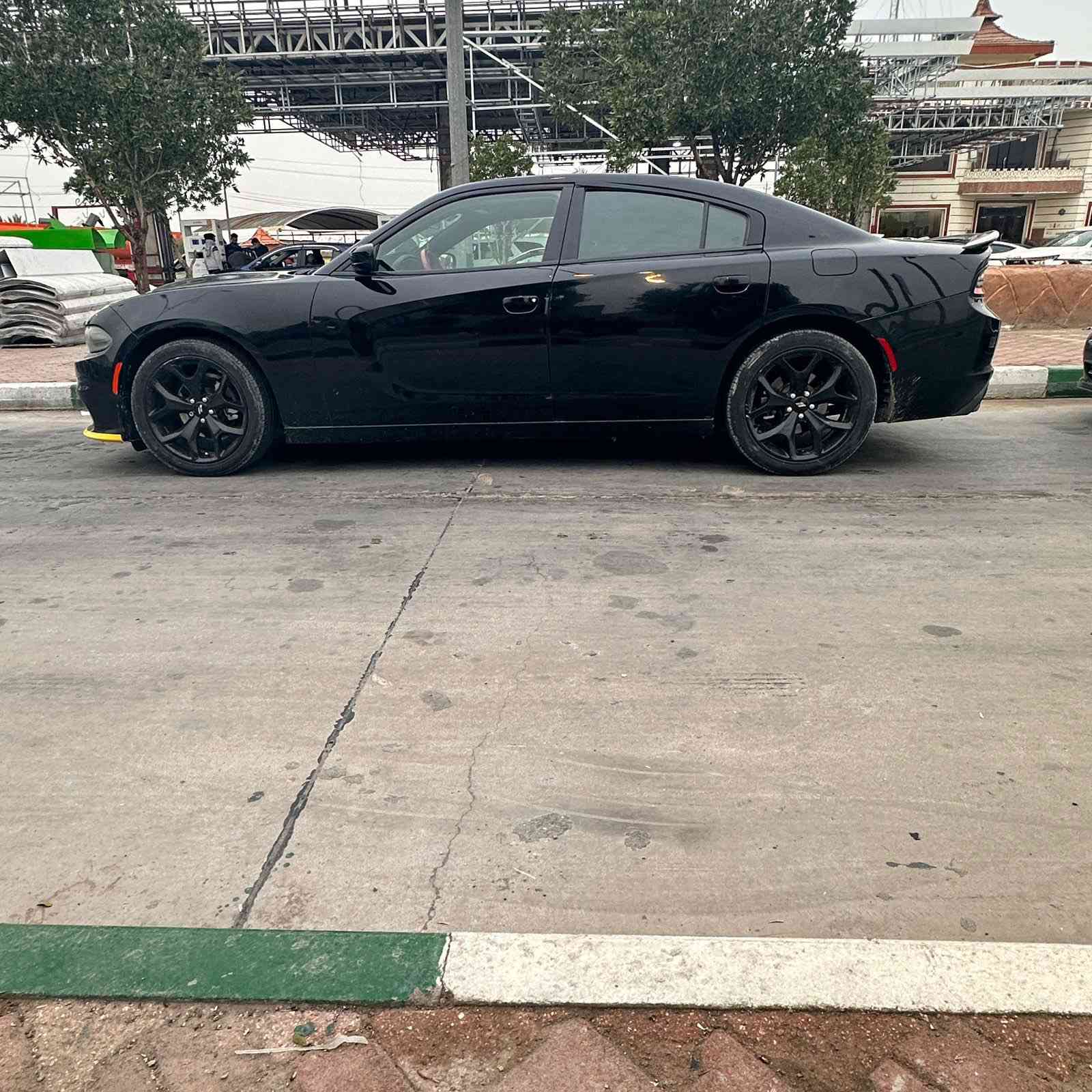 من رخصة الادمن
جارجر موديل 2020 اصل محرك 3600 حادث امريكا جاملغ وبنيد
وبالعراق صاربيه بابتين رش صبغ اثر تخريب السونار مع المنشور 
ماشيه 84 الف حقيقي 
السعر 195  
عنوان بابل شوملي ‭‬
‏‭***********‬
ملاحظة تشوف السياره غاليه اعبره وتحصل ارخص منه ودعيلي بالرزق
