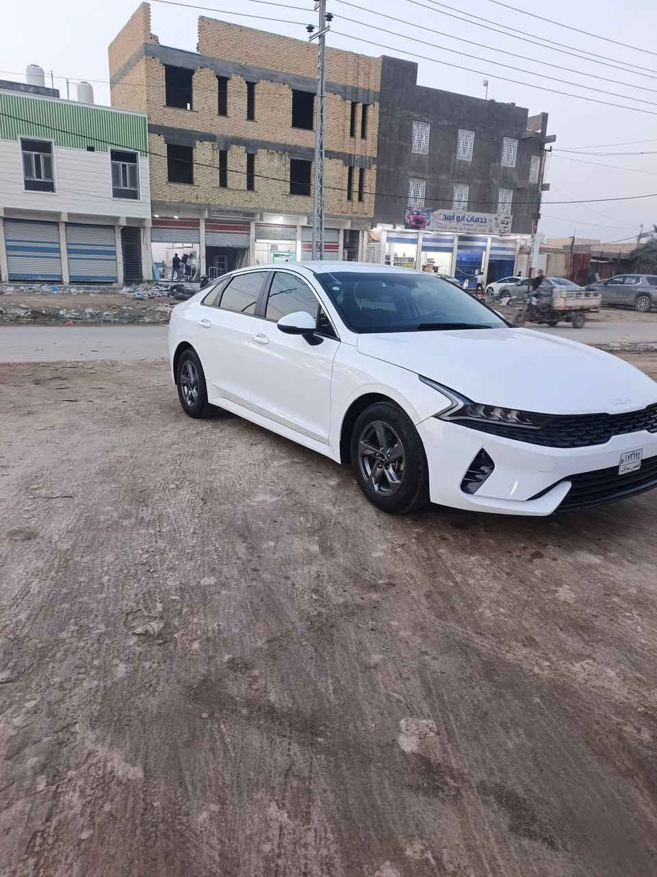 السلام عليكم// كي فايف موديل 24 ماشيه 16 الف سياره جديده ليبل واحد دخول جديد كتاب شهداء ذي قار شرط وكاله  عامه سعرها اتصل واتساب ***********
