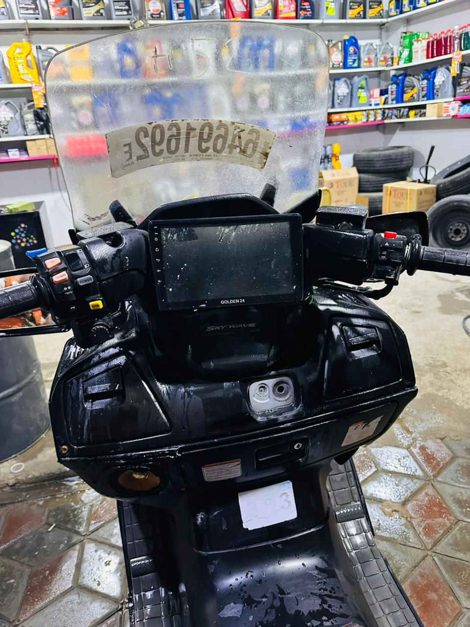 السلام عليكم درجه سكاي ولف 650 مكفوله مكينه وكير تايرات جدد السعر مليون و800
***********
