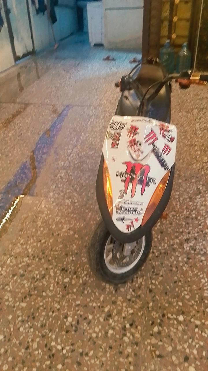 دراجه تخبل مكينه بلاديه بيه ستاند رياضي صالنصه مال  صجمي سلف بلاد يدات مال تفصيخ دبل امامي قزم اصلي دبل خلفي مال تفصيخ اصلي دراجه من كل نواحي تخبل مكينته حلوه بس بيه كلج امامي تعبان يحتاجله تبديل مكاني دوره سعر 350قفل تواصل وياي عل فيس موجود ***********وهاذ رقم متواجد واتس اب فقط
