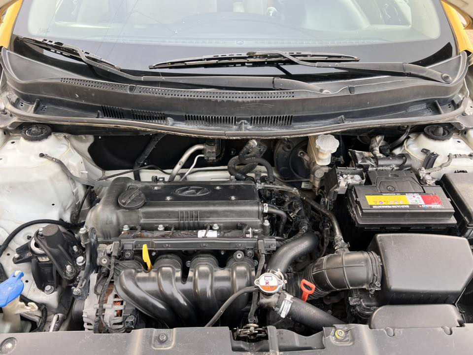 السلام عليكم اكسنت 2015شركه القلم كفاله عامه السعر105وبيها مجال مكانه حي الجهاد ***********
