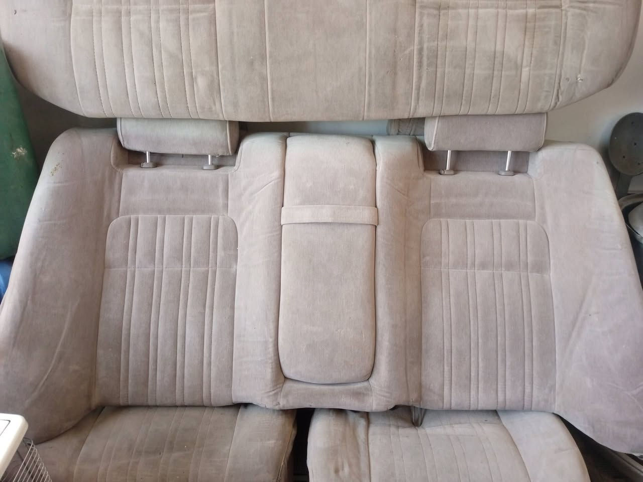 سلام عليكم  كشنات ارنب ايسر بلاد عسلي  نضيفات كلش  وبطاين ارنب كذالك  كشنات حلوه

 سعرهن250 

كشنات ولبطاين ما ابيع بس كشنات أو بطاين ابيع ثنينهن  

***********
***********

 متواجد على فيس
