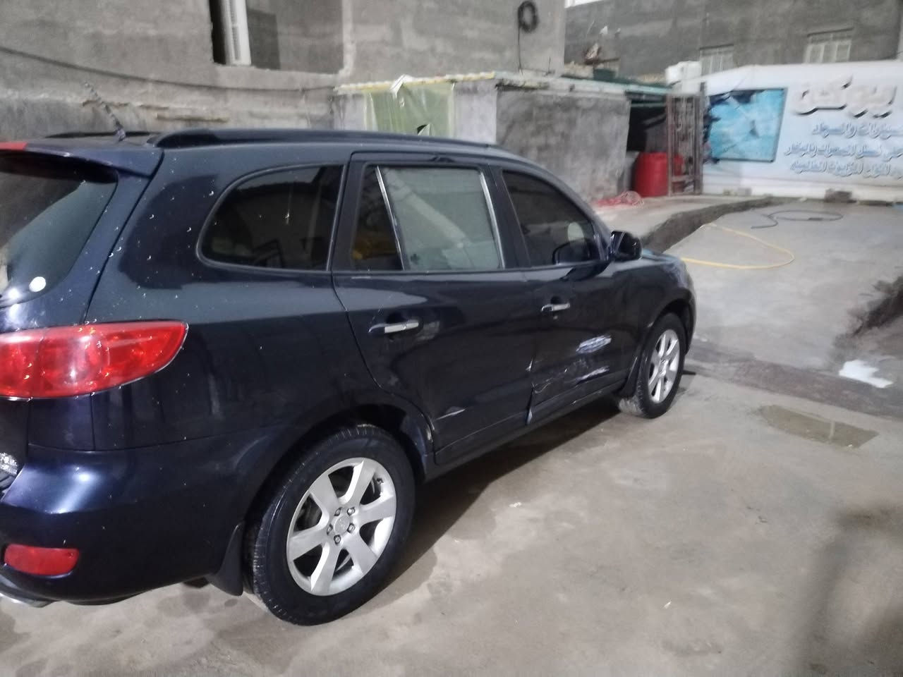 من رخصت لادمن المحترم السلام عليكم سنتافيه الفين وعشره سياره نضيفه كلش كص قماره فقط وباب ابي ضربه خفيفه سياره افول عده البصمه مكينه سته ستندر بانرزين *********** مكان البصره
