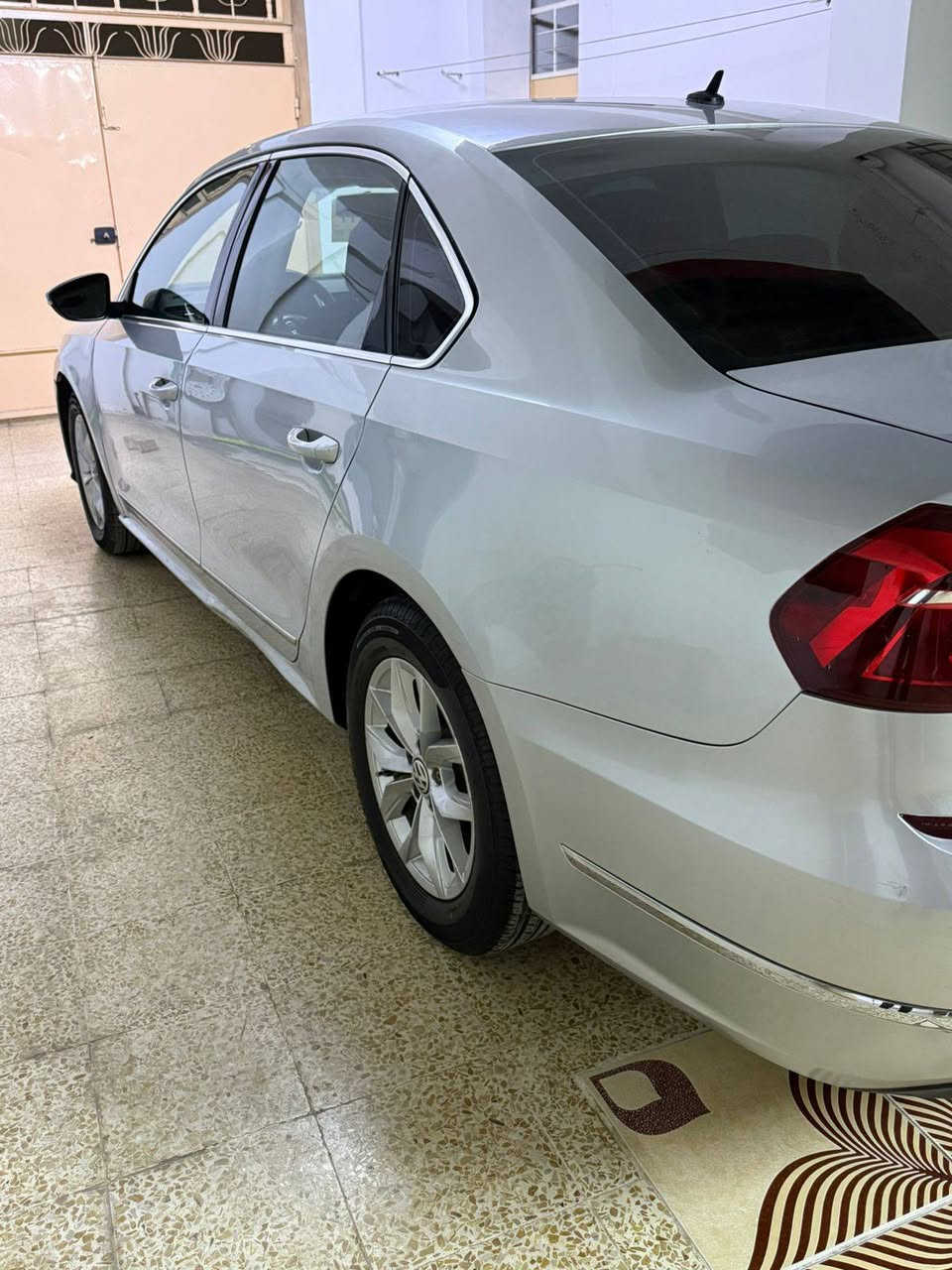 السلام عليكم
باسات 2017
قطعتين صبغ
بدون داخل بدون ايرباك
كير محرك كفاله
محرك ١٨ مرغوب 
أرقام سنويه جديده
ماشيه ١٢٥ m
سياره كامله و جاهزا
العنوان قضاء الشيخان
السعر 126مجال
***********
