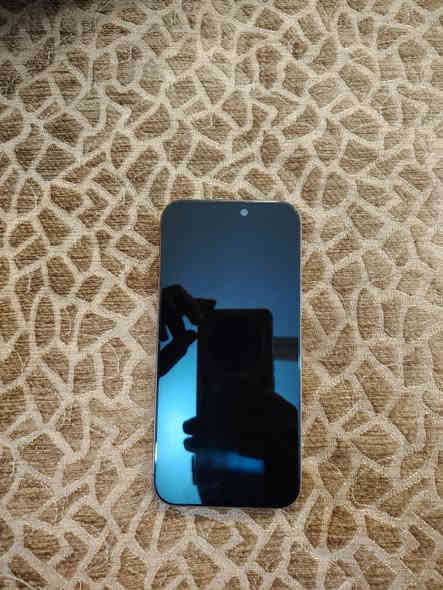 سلام عليكم آيفون 16 بروماكس 256 استخدام لزكه مضلله كفر اصليات استخدام اقل الشهر ضمان ماستر بعده جديده الجهاز كارتونه موجوده مالته طاك بس لوك واحد مكان الشعب ***********
