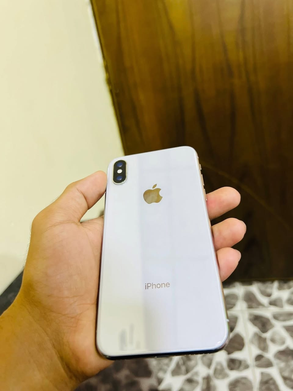 🛑🛑
جهاز ايفون اكس عادي للبيع 
✅لون ابيض 
✅ذاكرة 64
✅ بطاريه 100مبدله اصليه
✅ مبدل شاشه اصليه 
✅نموذج m الاصلي امريكي 
✅جهاز نظيف 
السعر 100 شراي تفضل خاص


**إذا كنت صاحب هذا الإعلان وتريد حذفه لأي سبب، رجاءا أرسل رسالة إلى الدعم الفني**