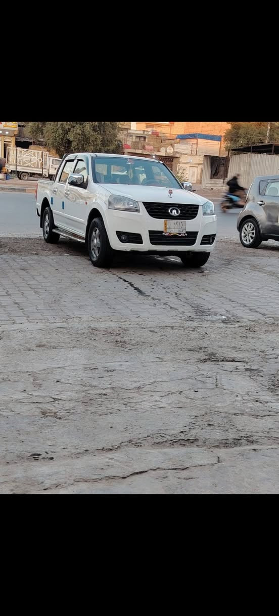 سلام عليكم بيكم كريت ول موديل ٢٠١٣ مكفولة من الضربة والكص والكهربائيات شغالة وضع الشركة تبريد وتتفه السيارة خير من الله تخم تاير المكان بغداد السعر ٦٨ وبهه مجل  ***********
