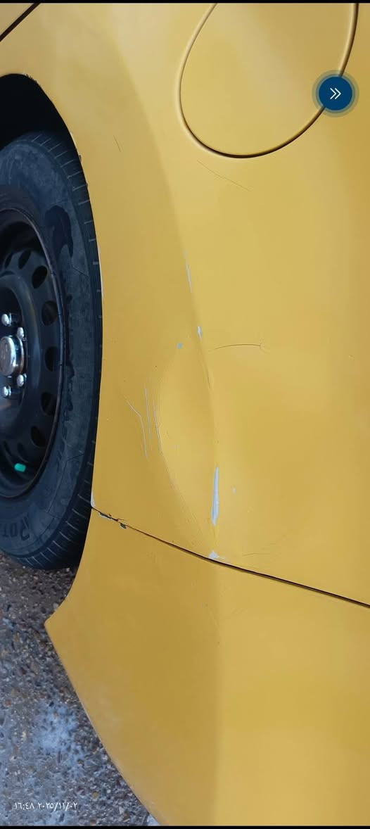 سلام عليكم هونداي النترا موديل 12 أمريكية حادث مثل ما موضح بصوره بيه جاملغ امامي بغداد محرك كير صدر تخم تاير تبريد جاهزه للبيع فقط استفسار اتصل *********** السعر 89 بيه مجال بسيط جدا العلوان كفات السيديه وبلعافيه عله ياخذه ملاحضه السياره مصبوغه صبغه تانيه بغداد, العراق
