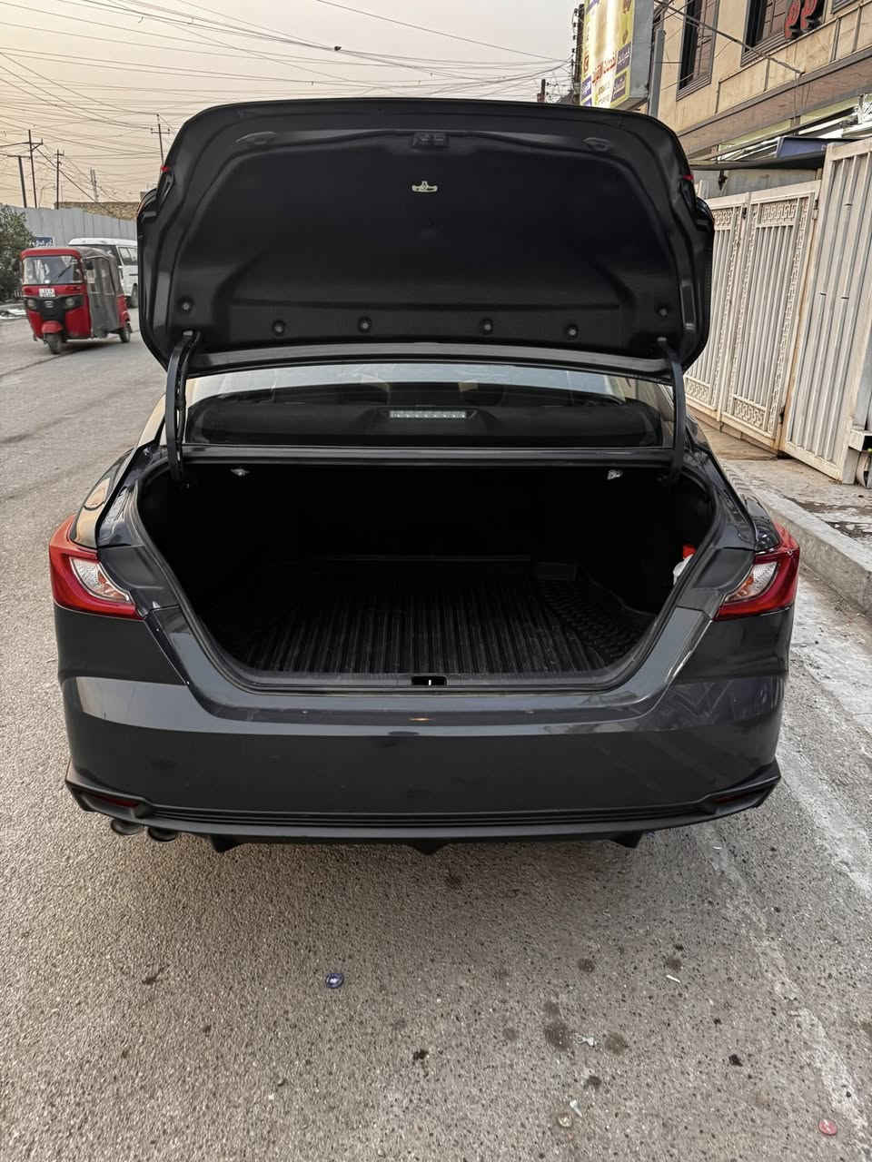 كامري se 2025 رقم مميز بدون صبغ بدون تبديل بدون فتح صبغ دعامية فقط
ماشيه 4300 زيرو قابل للزيادة
محرك 4 سلندر
سعة المحرك 2500cc هايبرد
رادار
ويل 18 انج
قطة العمياء
تحديد المسار + تثبيت السرعة
شاحن لاسلكي
داشبورد عداد الكتروني
كشنات امامي كهربائي
رسالة الترحيب
بصمة شغال
دخول وتشغيل بصمة
كشنات جلد
دكتات الهواء الخلفي + منافذ الشحن
لايتات لدات
شاشة بلادي
4 جامات اوتو
اشارات الجانبية بالمرايا
هاندبريك الكتروني + اوتوهولد
وسادة المساعدة
حوامل الاكواب
سبايدر خلفي
مانع الانزلاق
ايرباكات امامي وخلفي
لايتات زينون
ستيرن تحكم جهتين
سعرها 220 وبيه مجال بسيط مكاني بغداد جميله ***********
