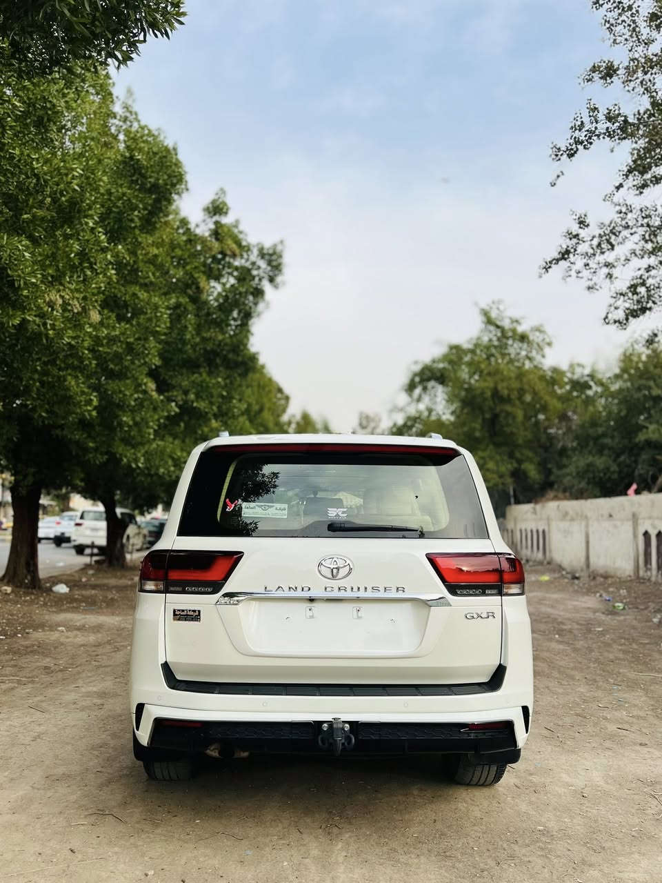 TOYOTA LAND CRUISER-GXR-2024
تويوتا لاندكروزر بريم 2024-GXR
فول مواصفات < ViP >
اللـون ابــيض صــدفي
الداخل لونين بيجي واسود
عدد المقاعد 7 راكب
كـشنات جـلد بيجـي
كشنات تدفئة تبريد
كـشنـات كهـربـاء
5 كــامرات °360
مـري كهرباء شفط
اشاير مري جانبيه
رادار بالمري
فتحة سقف
شاشة كبيره
انضمة قياده
مخزن ثلاجة
دخـول ذكـي
مـنافذ USB
شحن لاسلكي
جنطة كهرباء
تشغيل بصمة
اوتــو هـولــد
حساسات امامي خلفي
شـاشات خلـفية عدد 2
دوسـات داخلية تـرحيب
لايت LED مزدوج مع الشباك
بعد مواصفات هواي متخلص
رقم بغداد باسمي هزة جديده
المحرك V6-4000 تنفس طبيعي
المسافة المقطوعه : 33km الــف
ملاحظة : السياره بيها بارد بخشم البنيد فقط
السعر : 69٫000$ ألف دولار - 690$ ورقة
الـعنـوان : بـغداد الـحريـه
للأستفسار : هـ ***********
