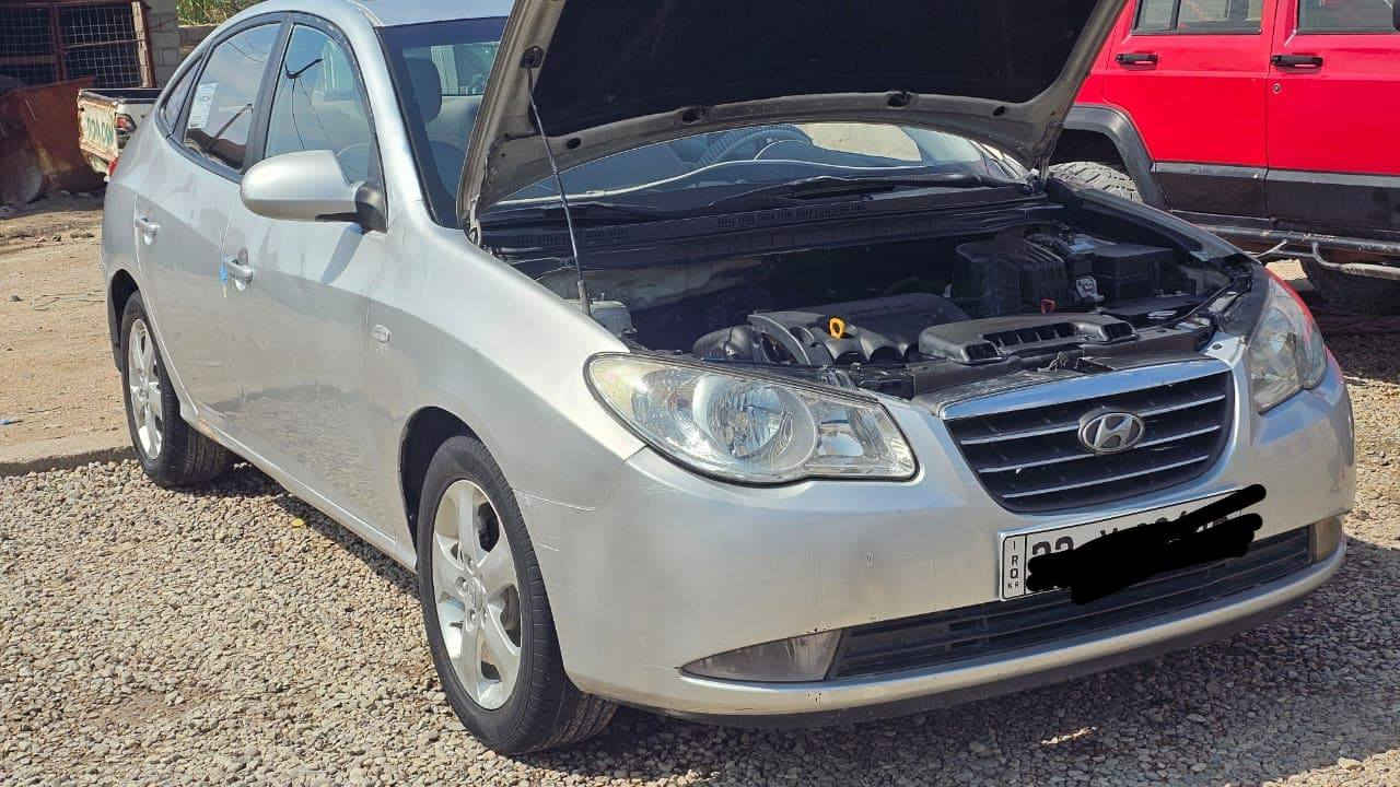 السلام عليكم ورحمة الله وبركاته 
الالنتر طك فلين موديل 2010ليزريه  
*دواخل بيجي خليجي
*متوئمة ع الشاصي طبق الاصل مكينه المرغوب دوش
*شرط الحاسبه
*كصة جنطة شغل درجة اولى باجات 
*دخول جديد
* متومة اربيل انكليزي شرط الحاسبة
*وكاله بسم المشتري 
*سنوية ام الفسفوره شرط اصليه
*السيارة جاهزة وبدون اي نقص 
*كير مكينة تبريد تدفئة حدادية كله كفاله
* مكان السيارة ذي قار قضاء الدوايه 
*السعر 40 ومجال قليل حك الجيه
لاتصال///***********
