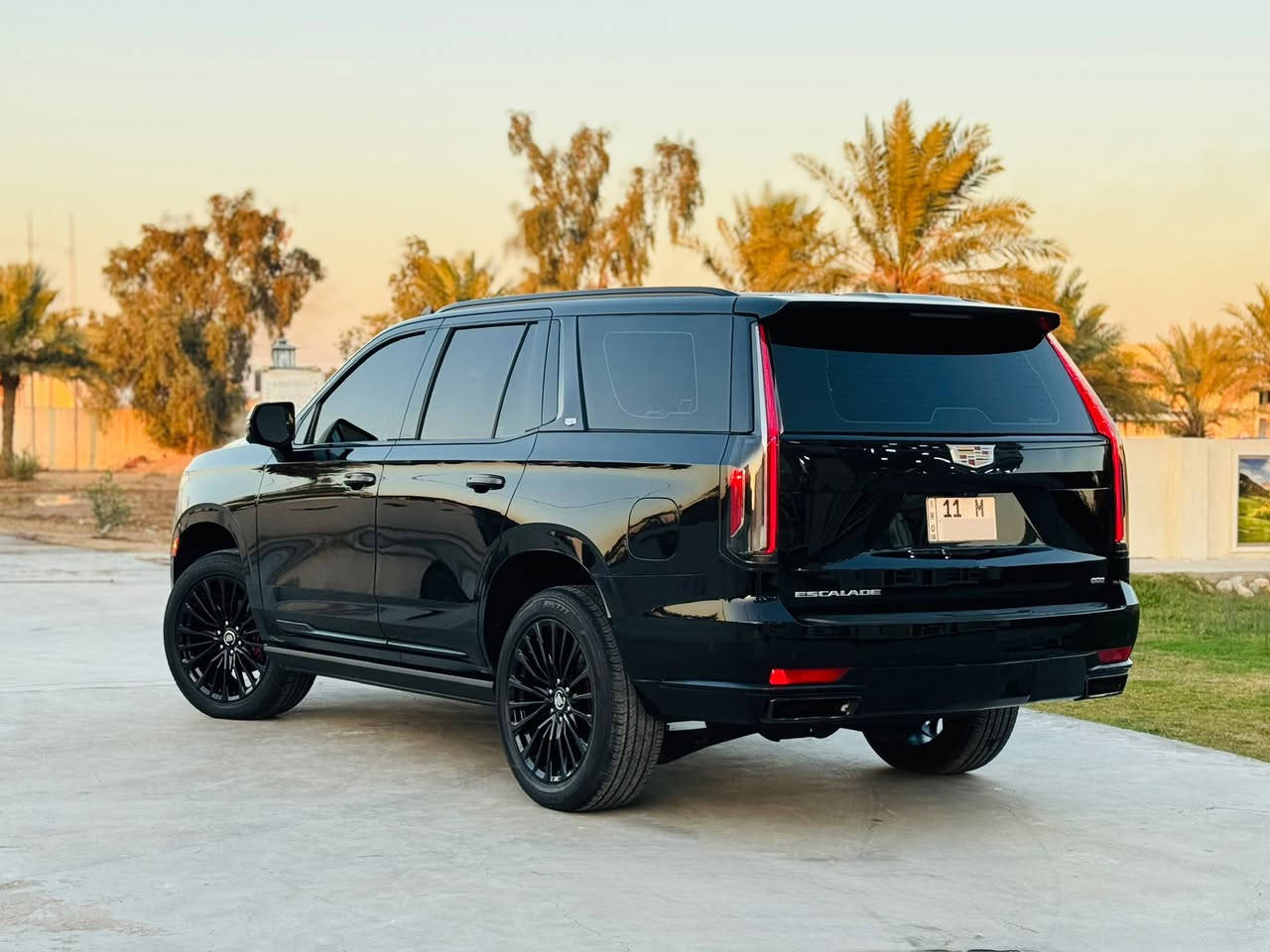 السلام عليكم
كاديلاك اسكاليد للبيع  خليجيه 2021 
اسبرسو معروف مواصفات 
سياره بسمي رقم جديد 
مغلفه PPFبل كامل 
مواصفات سياره 
.جكات 
.فور ويل 
.ابواب شفط 
.نقطة عمياء  
داخل افوايت 
.صندوق شفط 
.شاشه كبيرة 
.كامرة 4k
.دمام صندوق
.تشغيل عن بعد 
36 سماعة AKG
.كاميرات 6
.داتا شو 
.بانوراما 
.جنطة ذكية 
.رادار جانبي و امامي 
.رادار تحديد مسار
.كشن Vib منفصل 
.مري شفط 
.ويل 22
.ذاكر ميموري خزن 
.مسنات جلد 
.إنارة محيطية 
.لدات 
.اشاير ترحيب
.حزام ذكي 
.كاميرا وسطية 
.ثلاجة 
السياره ماشيه52
مكان بغداد 
للاستفسار (***********)
