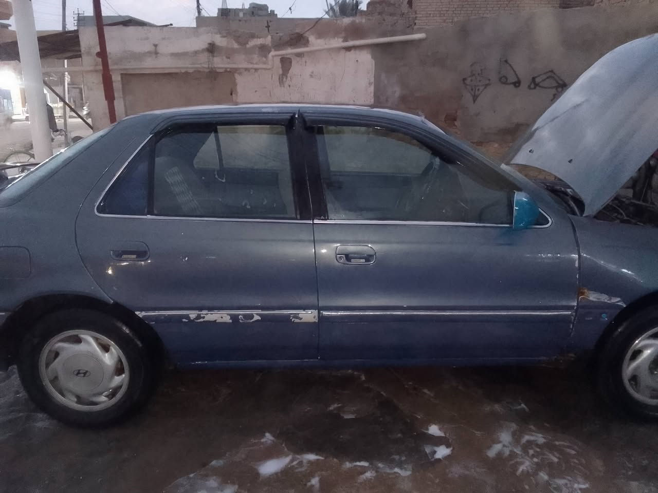 السلام عليكم النترا دمعة للبيع ٩٤كير عادي سعر٢٧وبيها مجال مكانهابعقوبة ***********
