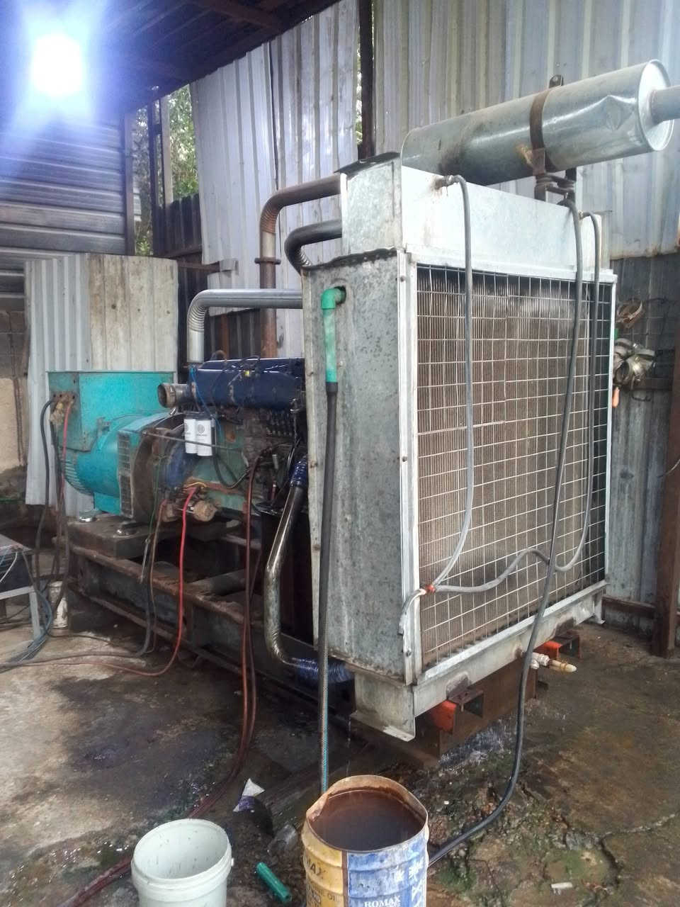 السلام عليكم ورحمه موقع بغداد العبيدي قرب لمحافض حمله 700امبير نص لموقع للبيع *********** تواصل علئ رقم
