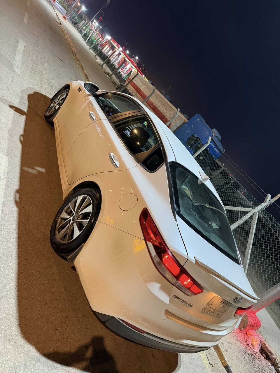 اوبتيما ٢٠١٦ امريكي
سعر ١٢٥
رقم واصط 
مكان ديوانيه 
جاهزه للخير حداديه مكينه كير جاهز
***********
