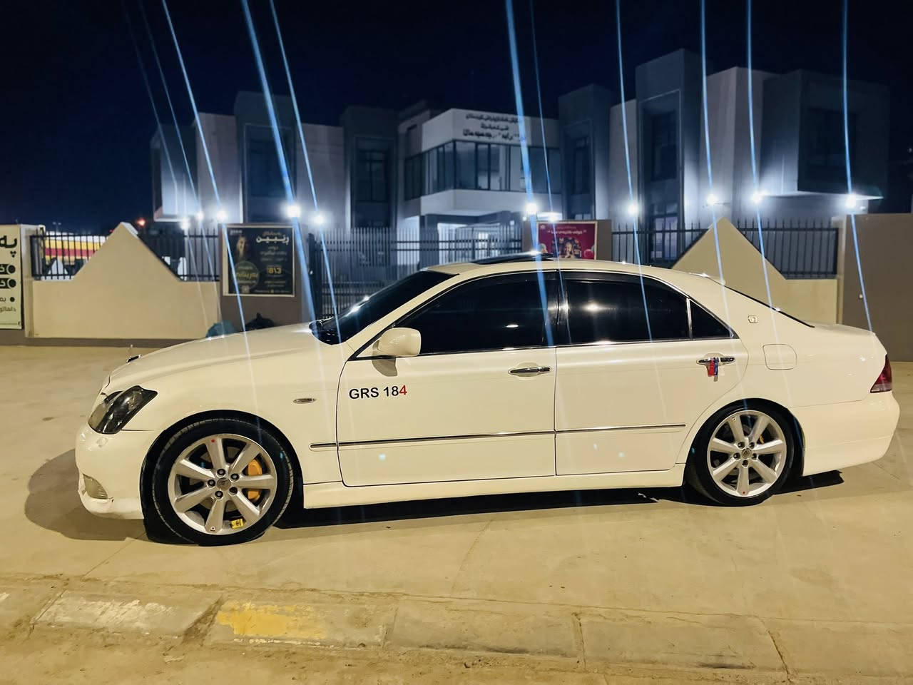 شاهینە  2007  184
براوە براوە  لۆک لۆک 
فول فول مواسفات 
سەیارەکە کامل مسرفە یەک دینار مەسرەفی نییە
گێڕو مەکینە بەشەرت 
لە رەسمەکان جوانترە  ماشاءللە ی ئەوێت
فول بەرمەجە
سڵاید کوشن جلدو گەرم 
محرک لیگزز
کوشن و سوکان خەزن  
ویل دنگە
زەم هەلناگرێ هەموو گیانی بەشەرت
نرخی 59 $ مەعامەلەیەکی کەم

بۆزانییاری زیاتر پەیوەندی بکەن  ***********
