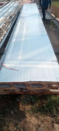 سندويش مستخدم اخو الجديد طول القطعه 8.65متر عدد 6 )   07800968897