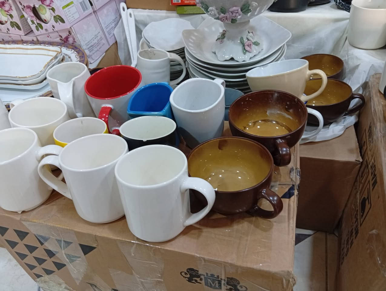 ادخلوا على الصور وختارو واسعار مناسبه توصيل داخل الكوت موجود 😍


**إذا كنت صاحب هذا الإعلان وتريد حذفه لأي سبب، رجاءا أرسل رسالة إلى الدعم الفني**