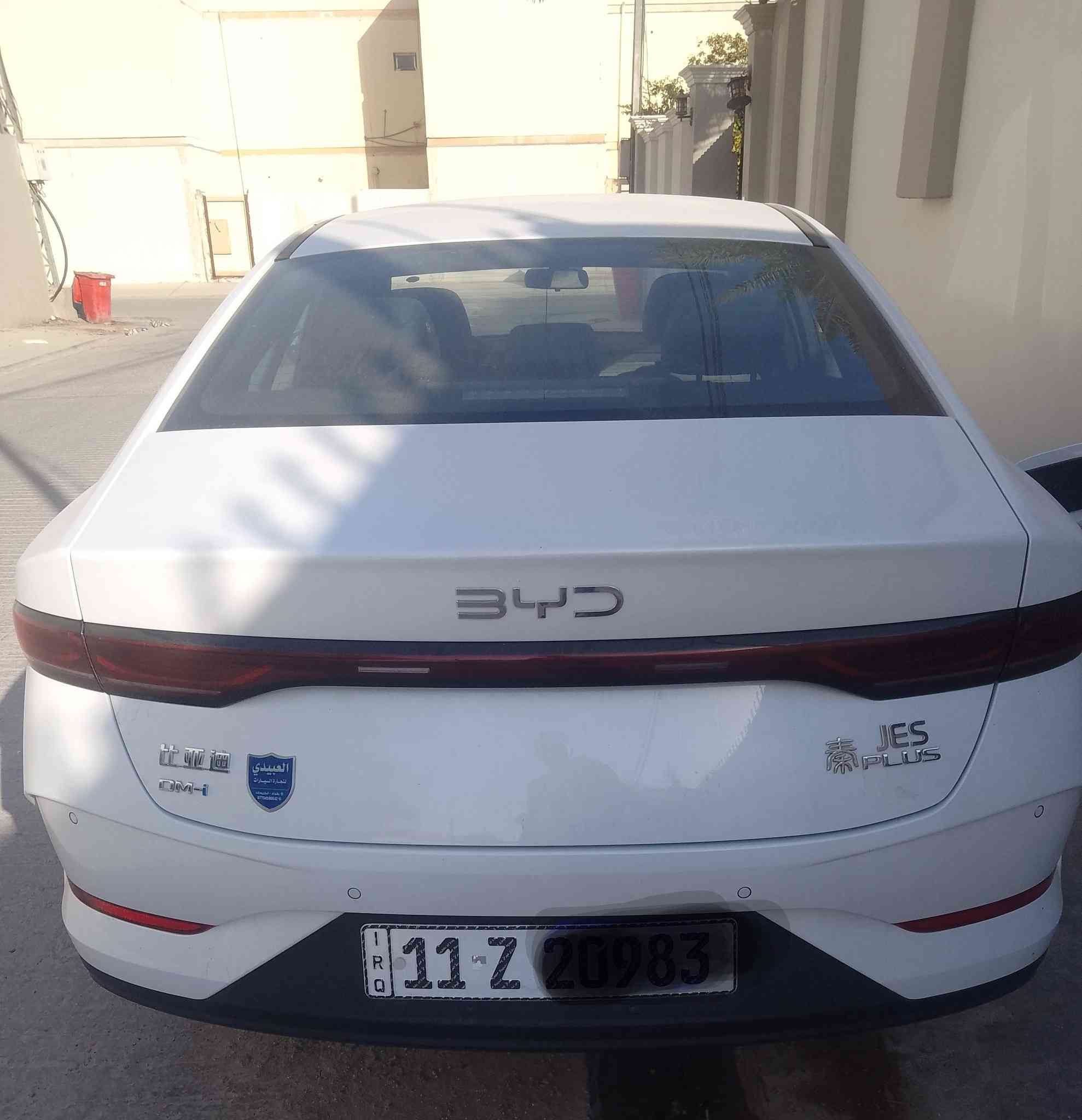 بيع او مراوس التواصل واتساب *********** موديل 2025 ماشية 6000 رقم بغداد باسمي
